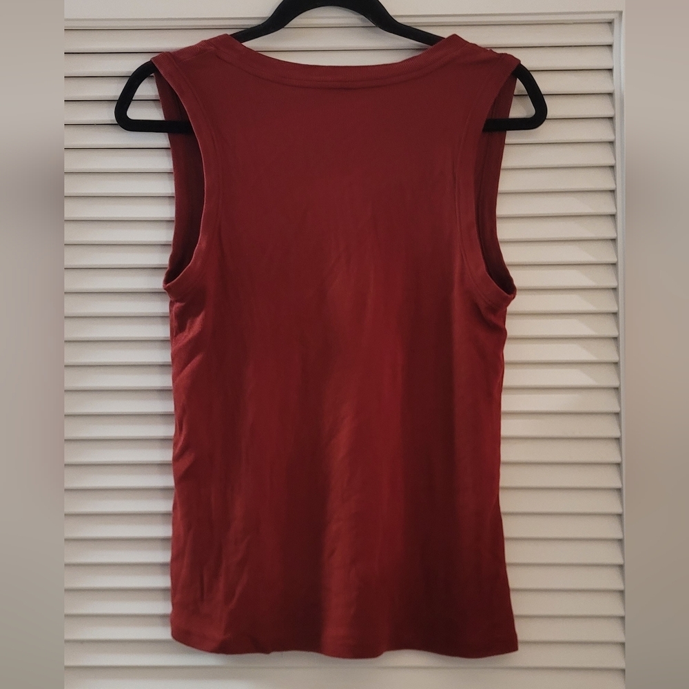 A New Day- Red Ribbed Sleeveless Tank Top - Picture 2 of 4